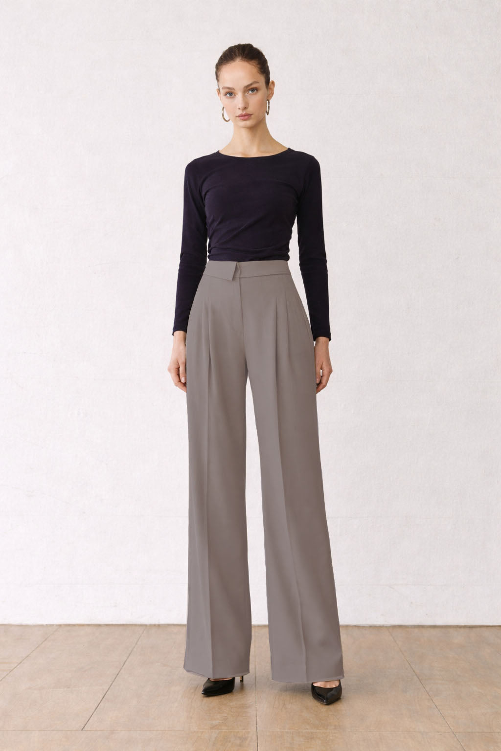 RǏWYÑ | Clean Collar Waist Pleated Trousers