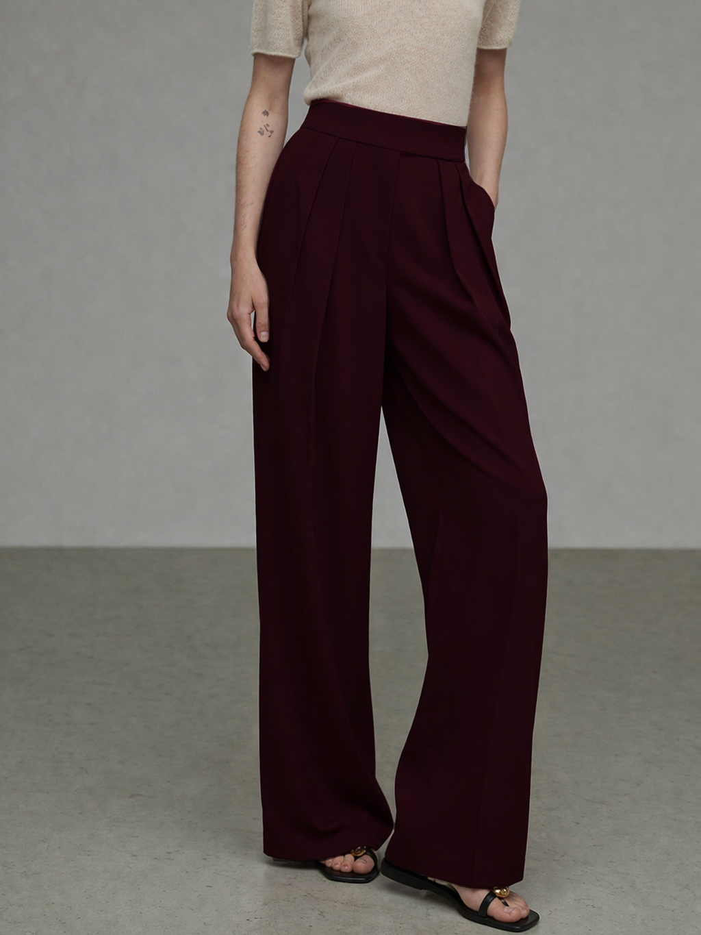 RǏWYÑ | Fine Pleat Tailored Trousers