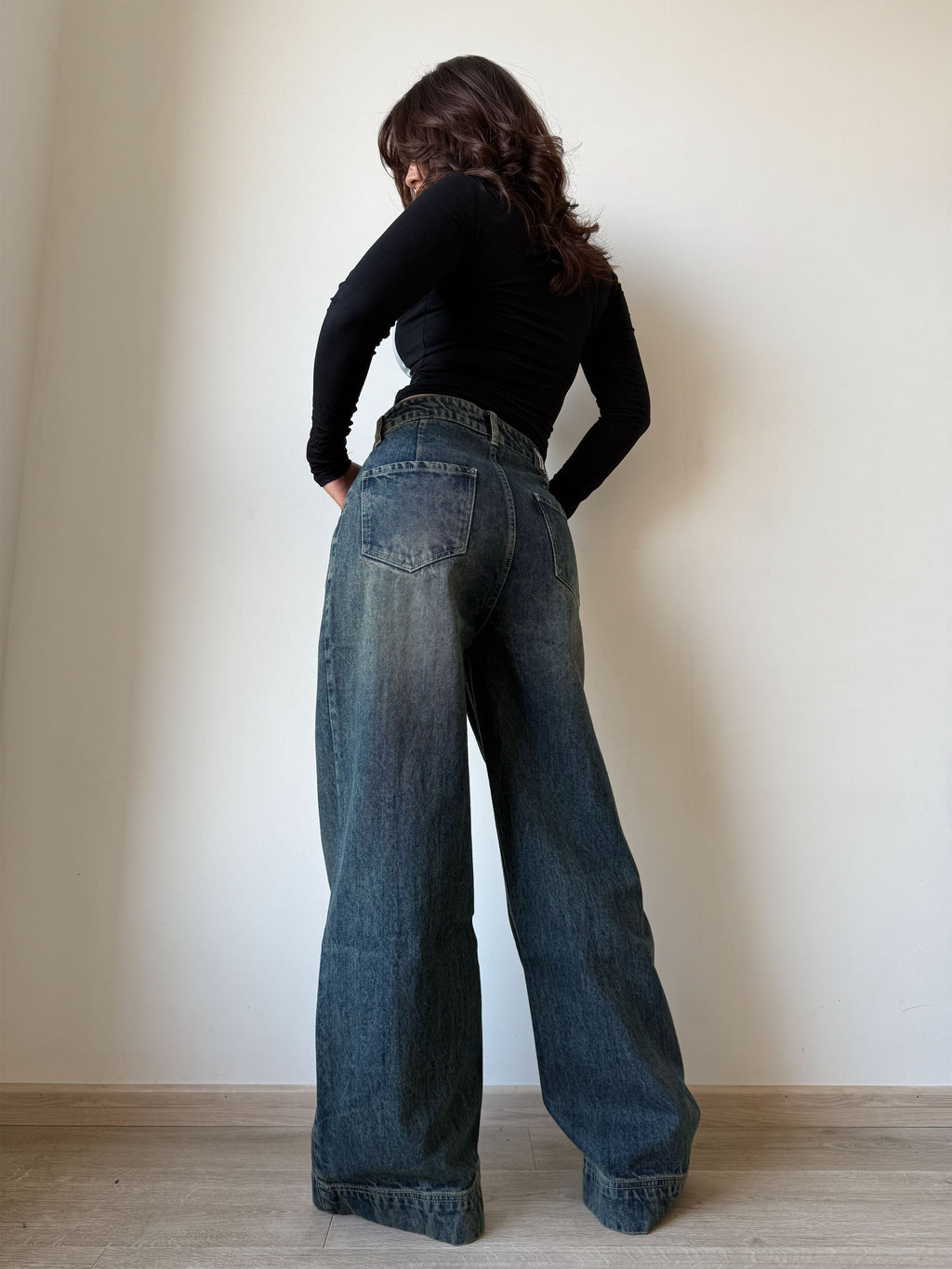 RǏWYÑ | Tinted Vintage Washed Wide Leg Baggy Jeans