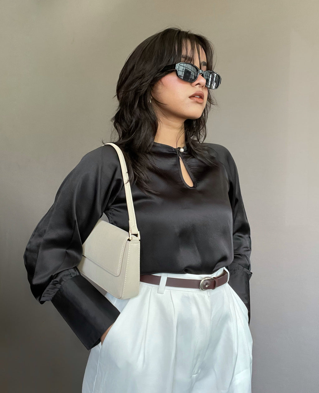 RǏWYÑ | Loose Satin Blouse With Wide Puff Sleeve