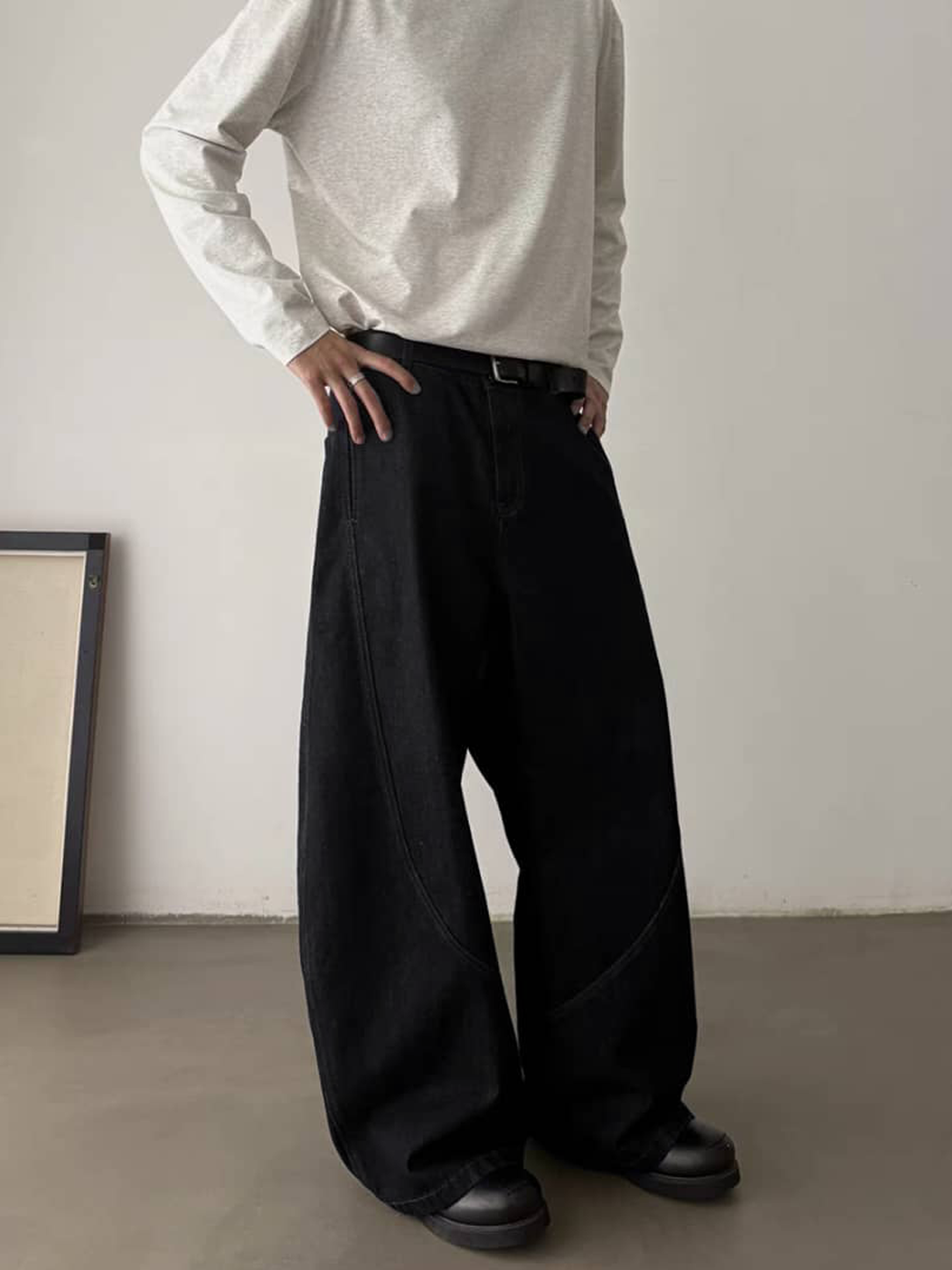 RIWYN Black Raw Finish Japan Baggy Jeans