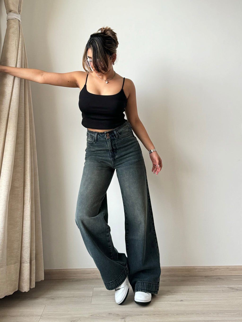 RǏWYÑ | Grunge Edge Double Button High-Waisted Denim