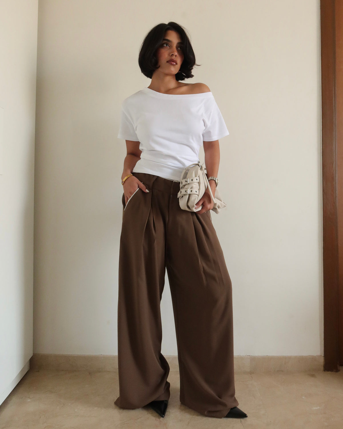RǏWYÑ | Outline Pleats Pants