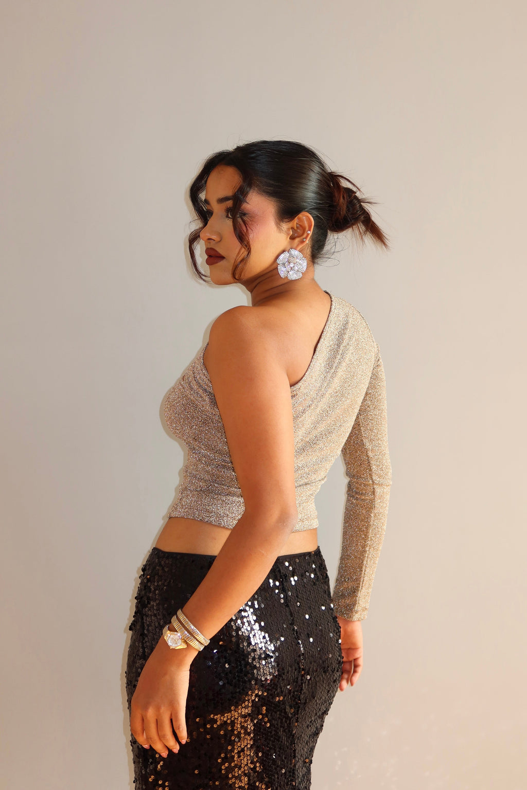 RǏWYÑ | Sparkline Off-Shoulder Top