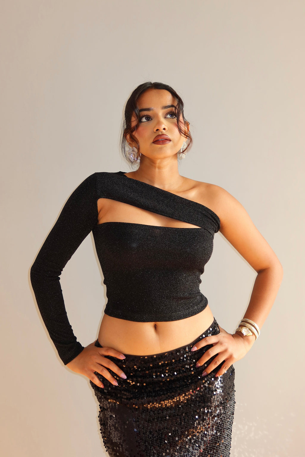 RǏWYÑ | Sparkline Off-Shoulder Top