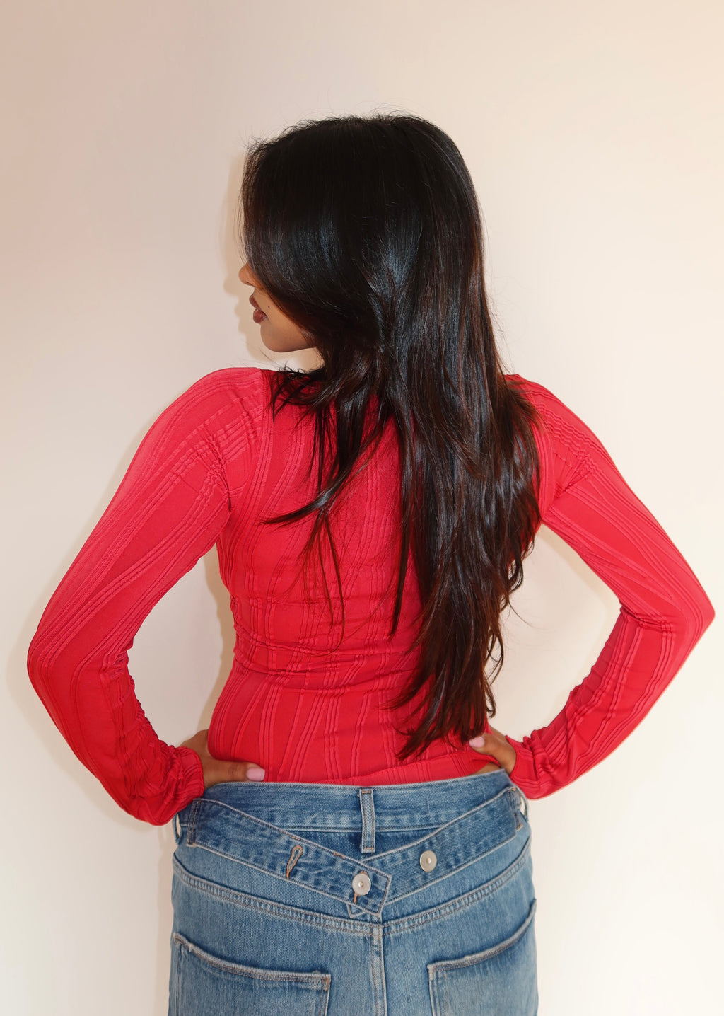RǏWYÑ | Wavy Aura Full Sleeve Top