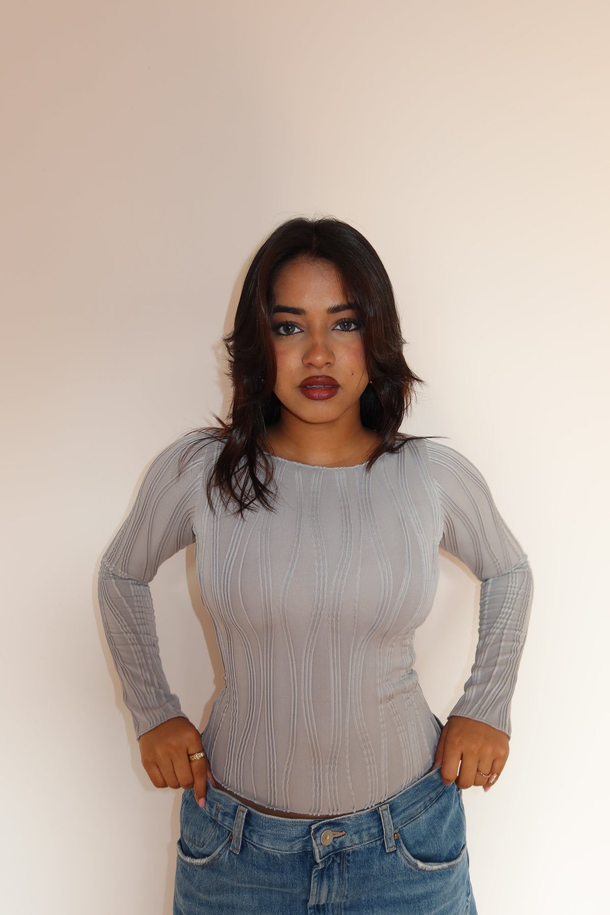 RǏWYÑ | Wavy Aura Full Sleeve Top