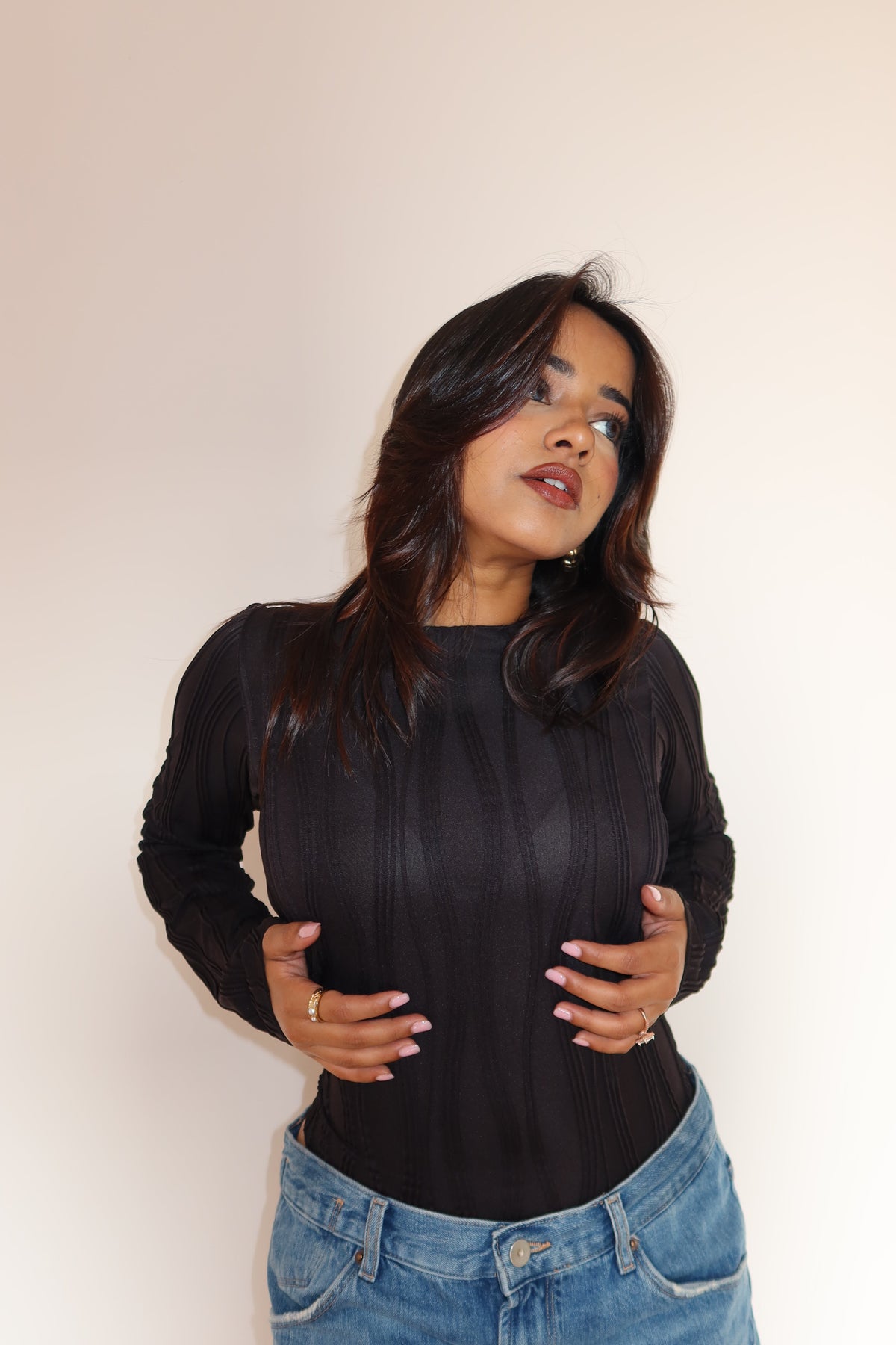 RǏWYÑ | Wavy Aura Full Sleeve Top