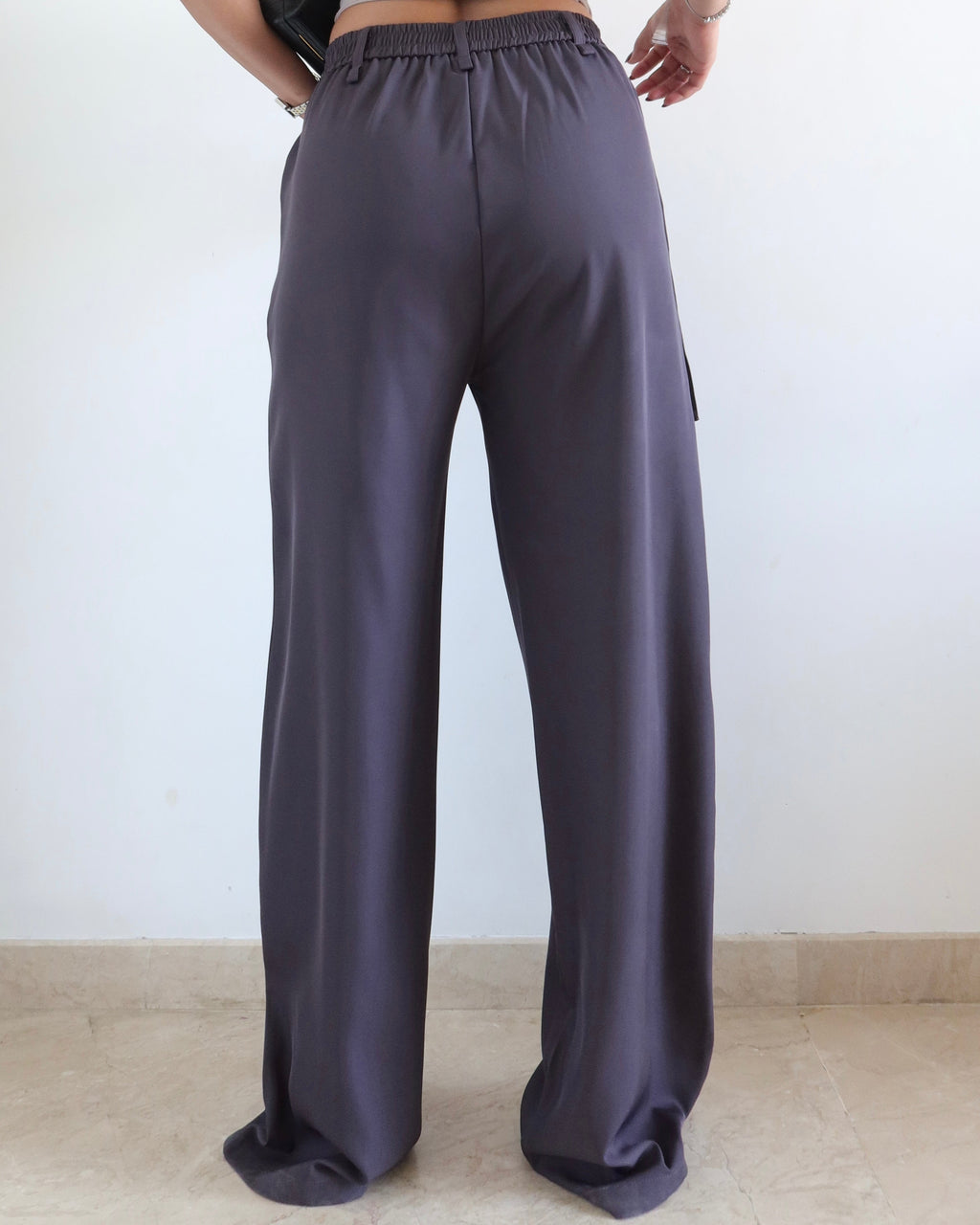 RǏWYÑ | Rivet Grip Loose Tailored Trousers