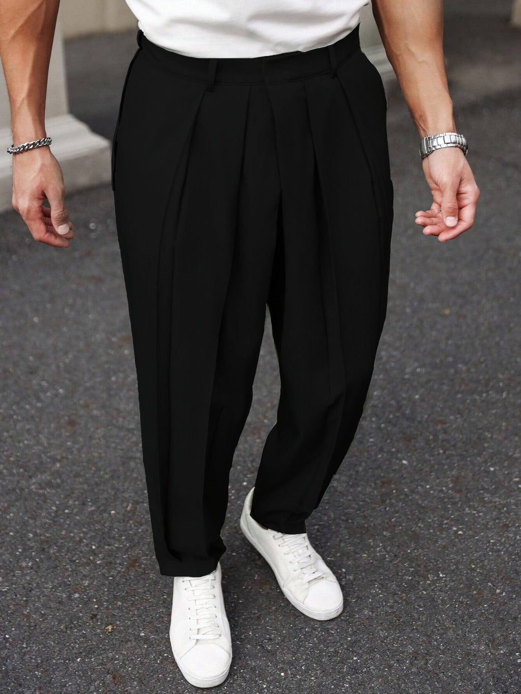 RIWYN Neat Pleats Tailored Linen Pants