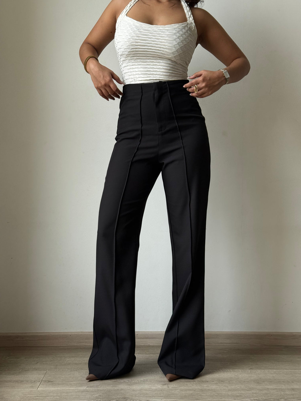 RǏWYÑ | Polished Linen Flared Tailored Pants