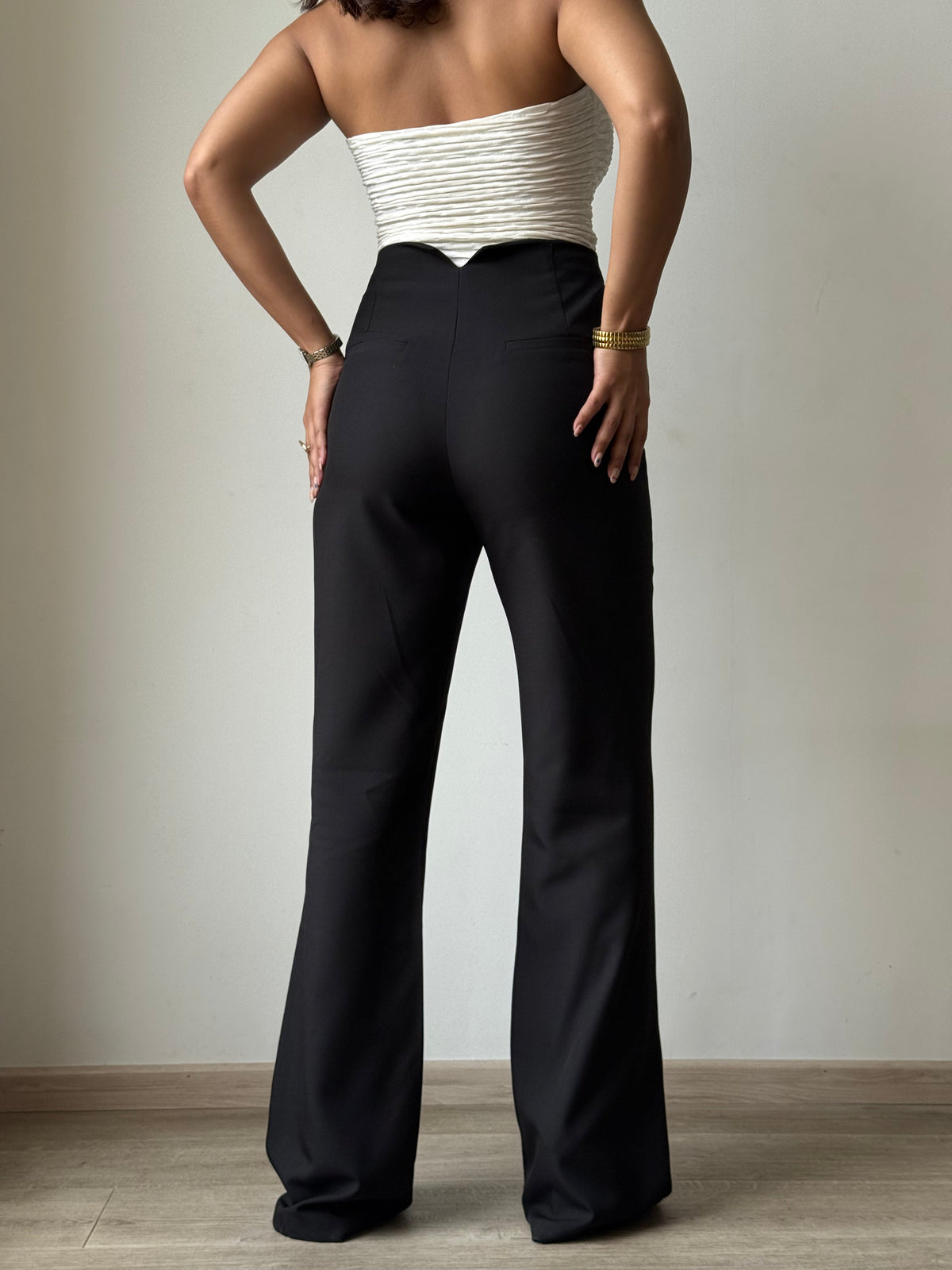 RǏWYÑ | Polished Linen Flared Tailored Pants
