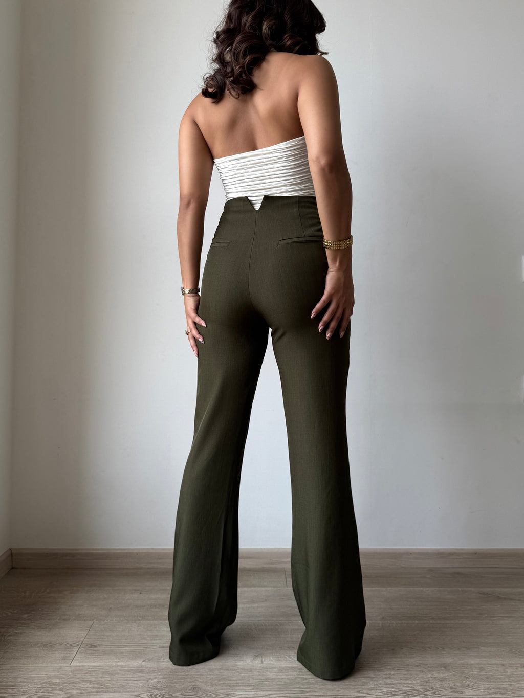 RǏWYÑ | Polished Linen Flared Tailored Pants