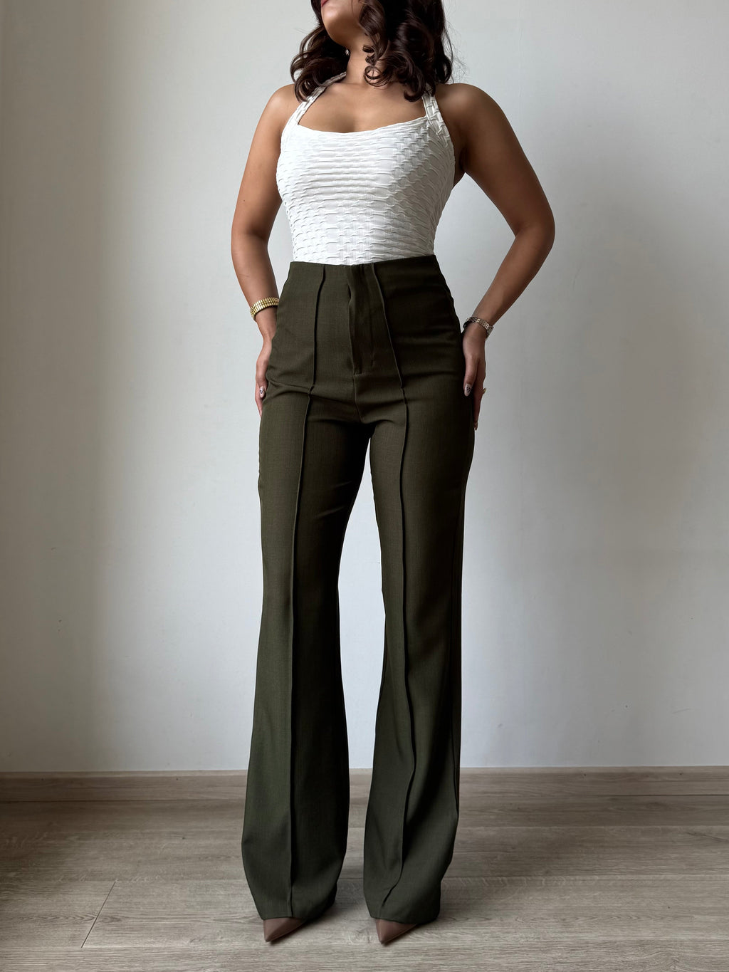 RǏWYÑ | Polished Linen Flared Tailored Pants