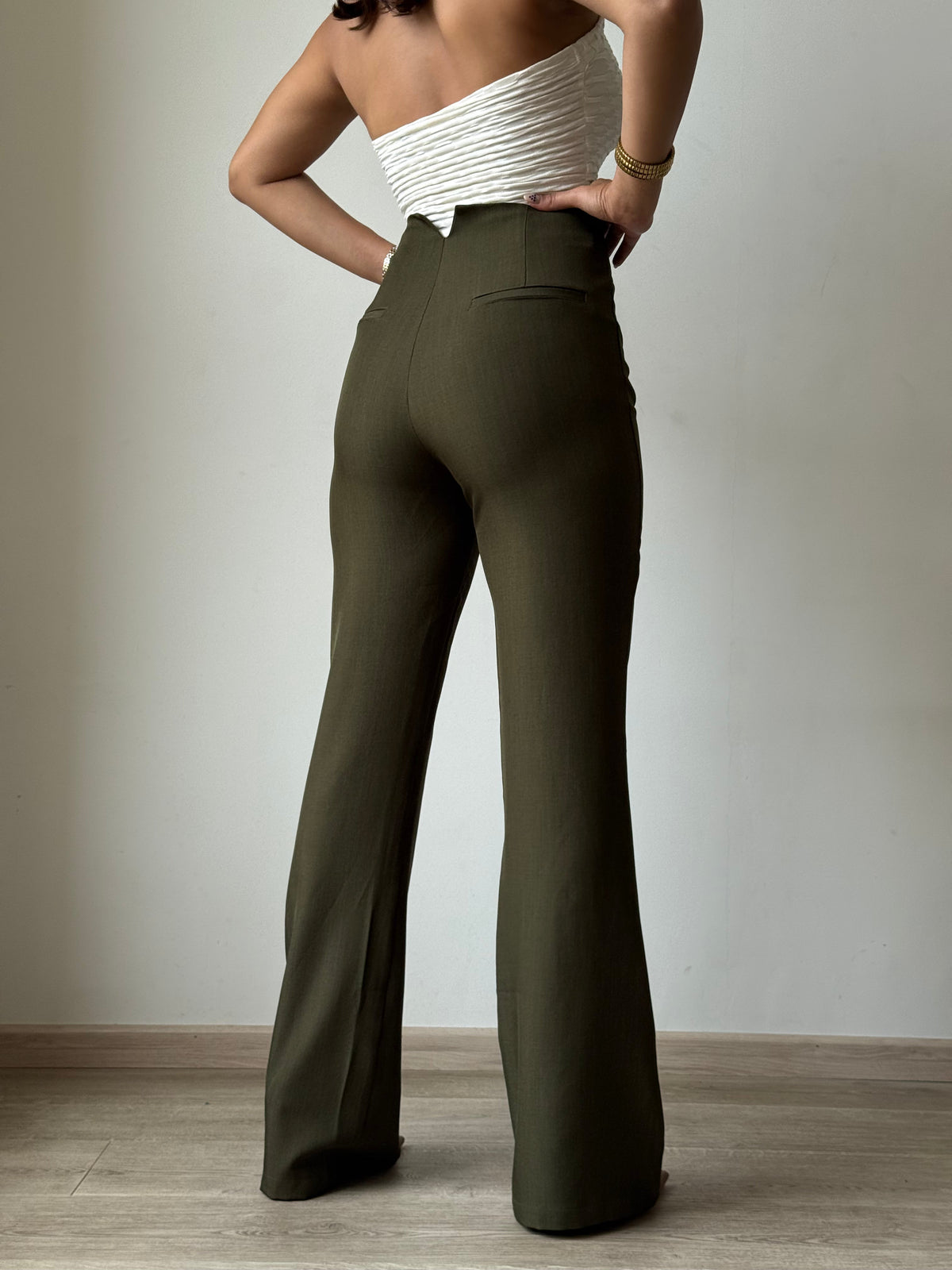 RǏWYÑ | Polished Linen Flared Tailored Pants