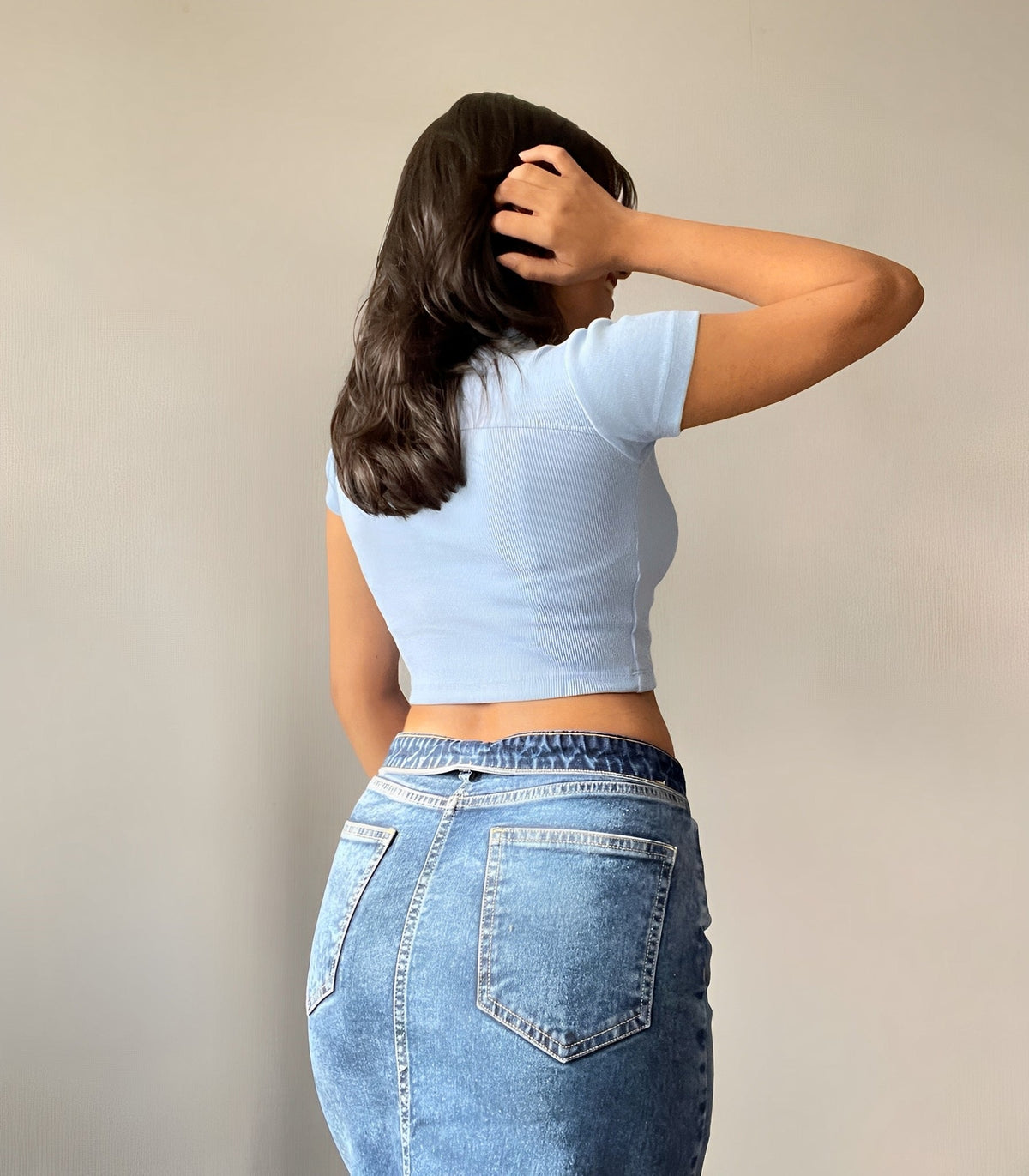 RǏWYÑ | Fitted Rib Knit Crop Baby Tee
