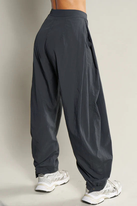 RǏWYÑ | Drift Tech Parachute Pants