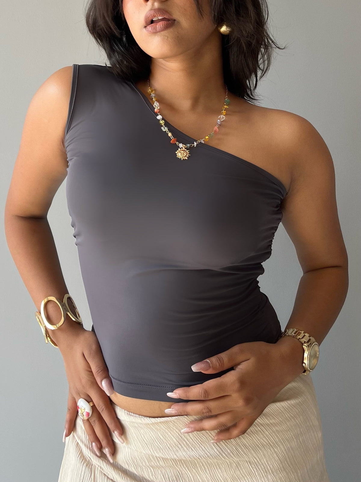 RǏWYÑ | Effortless Flow One-Shoulder Ruched Top