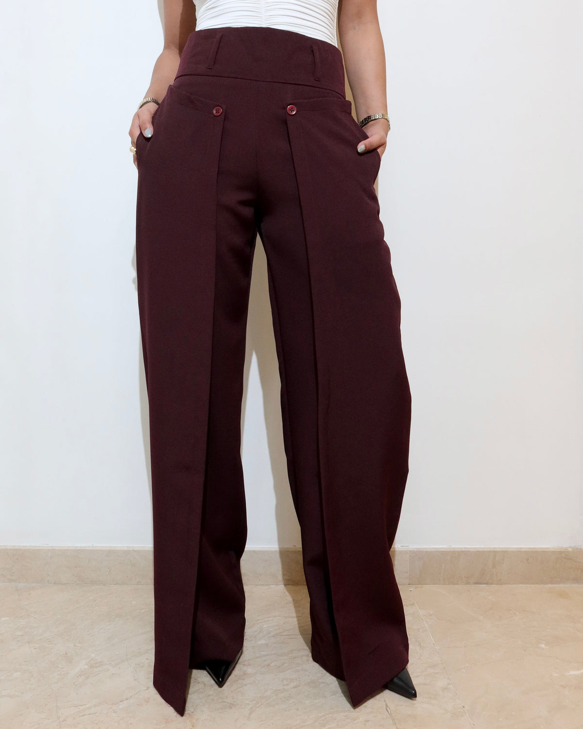 RǏWYÑ | Flattered Flap Straight Pants