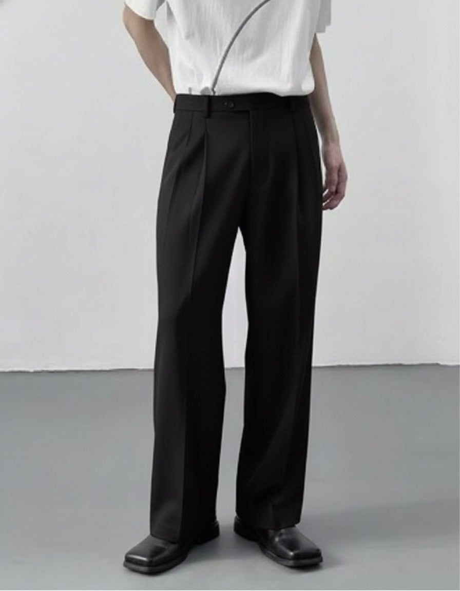 RIWYN Spanish Cut Pleated Pants