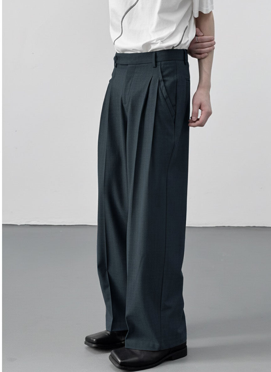 RIWYN Spanish Cut Pleated Pants