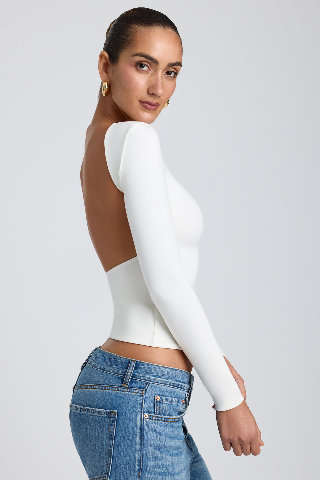 RǏWYÑ | Backless Long-Sleeve Top