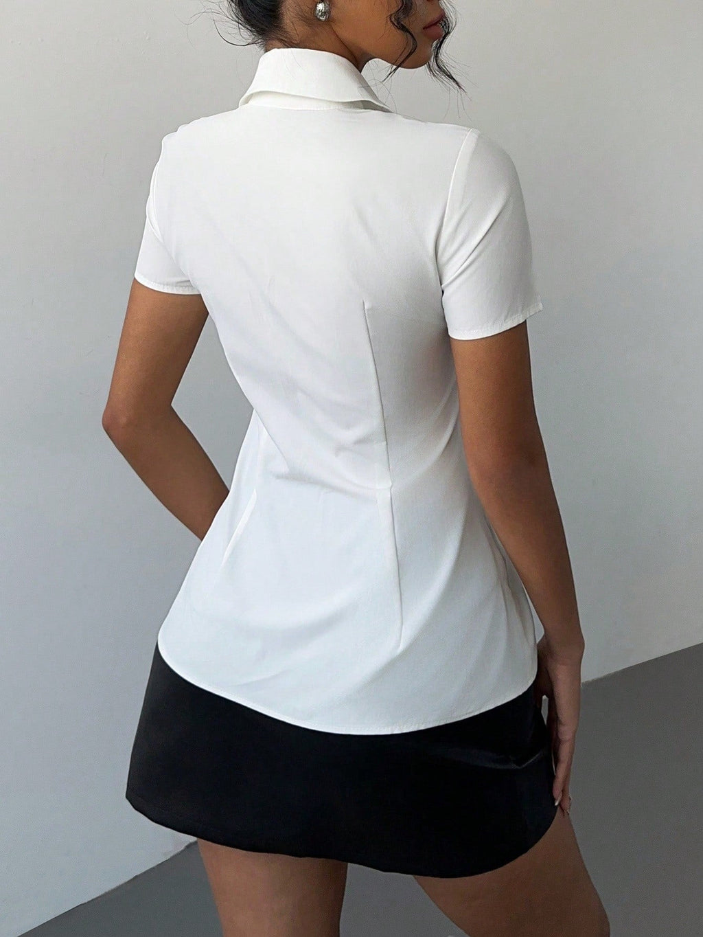 RǏWYÑ | Snatched Fit Collar Shirt