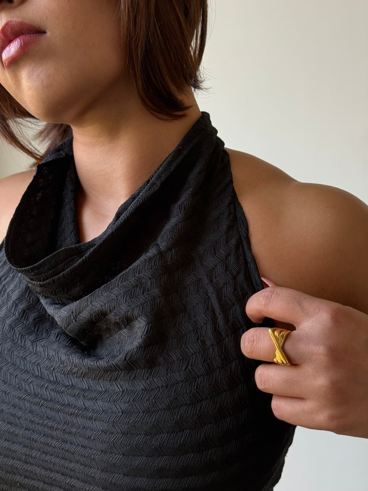 RǏWYÑ | Refined Cowl Backless Halter Top
