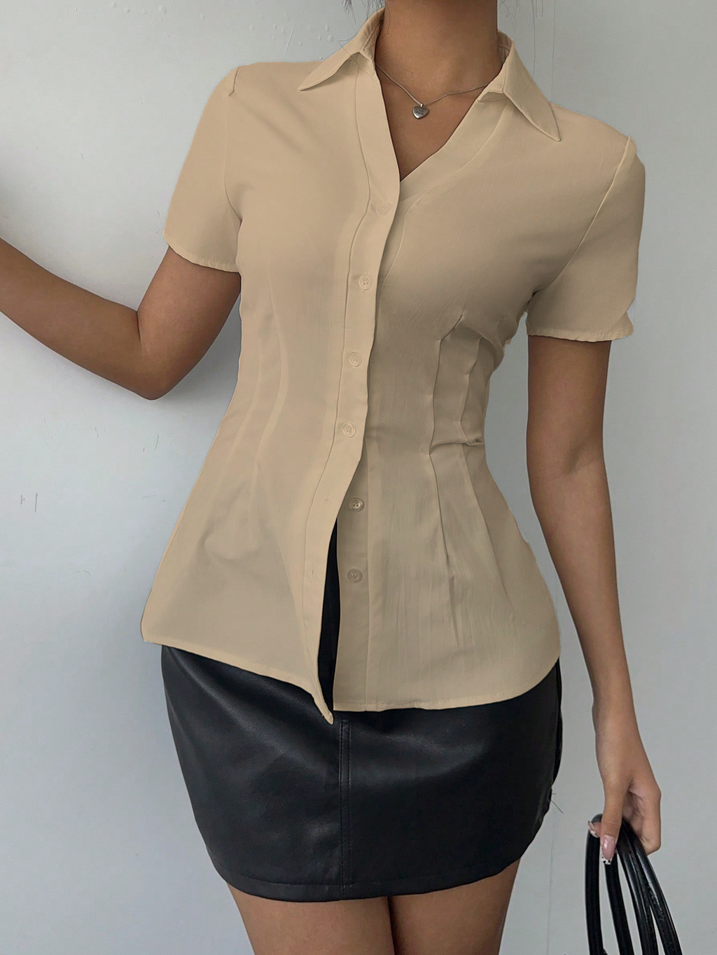 RǏWYÑ | Snatched Fit Collar Shirt