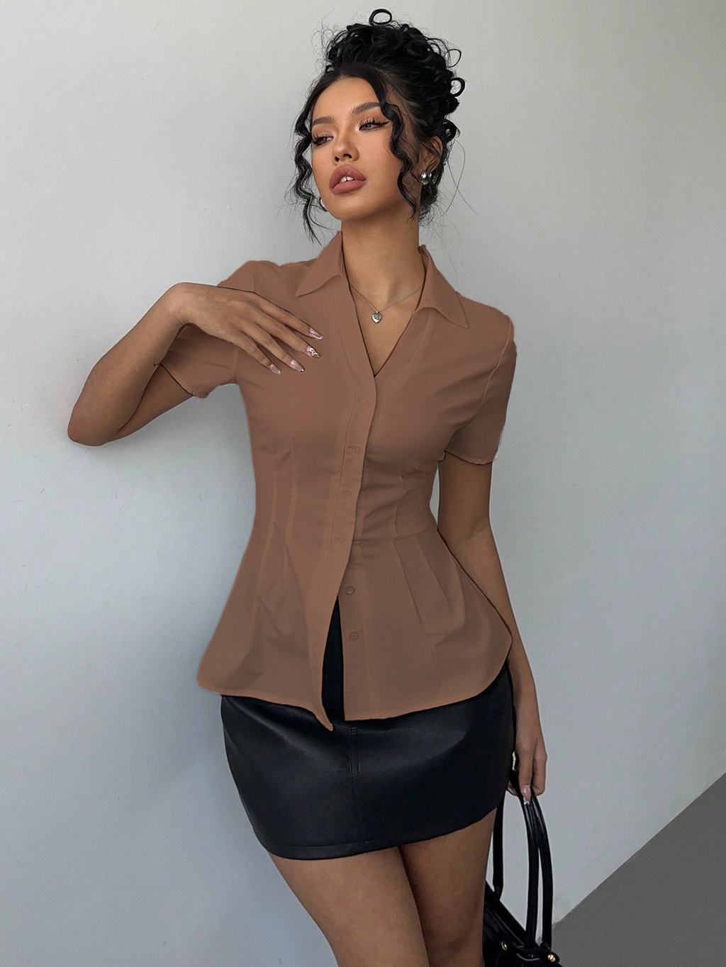 RǏWYÑ | Snatched Fit Collar Shirt