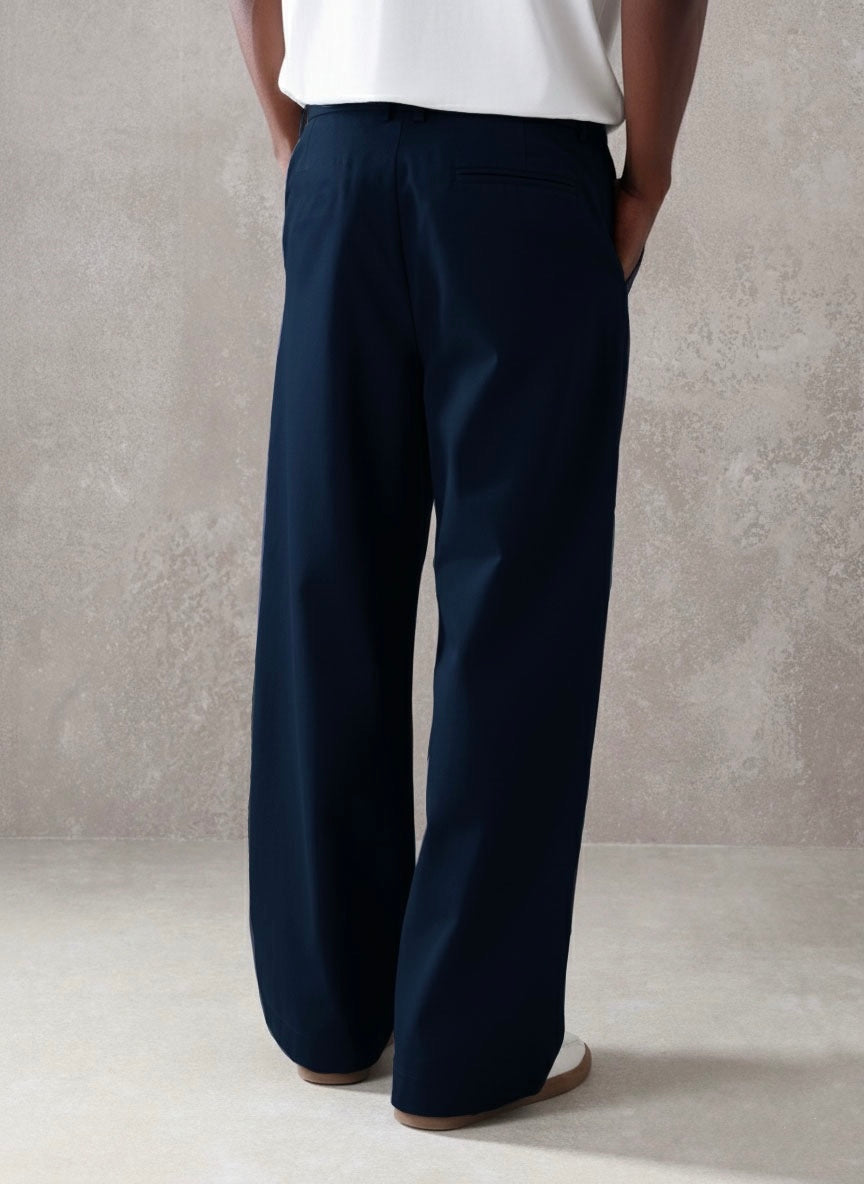 RIWYN Pleated Minimal Wide Leg Trousers