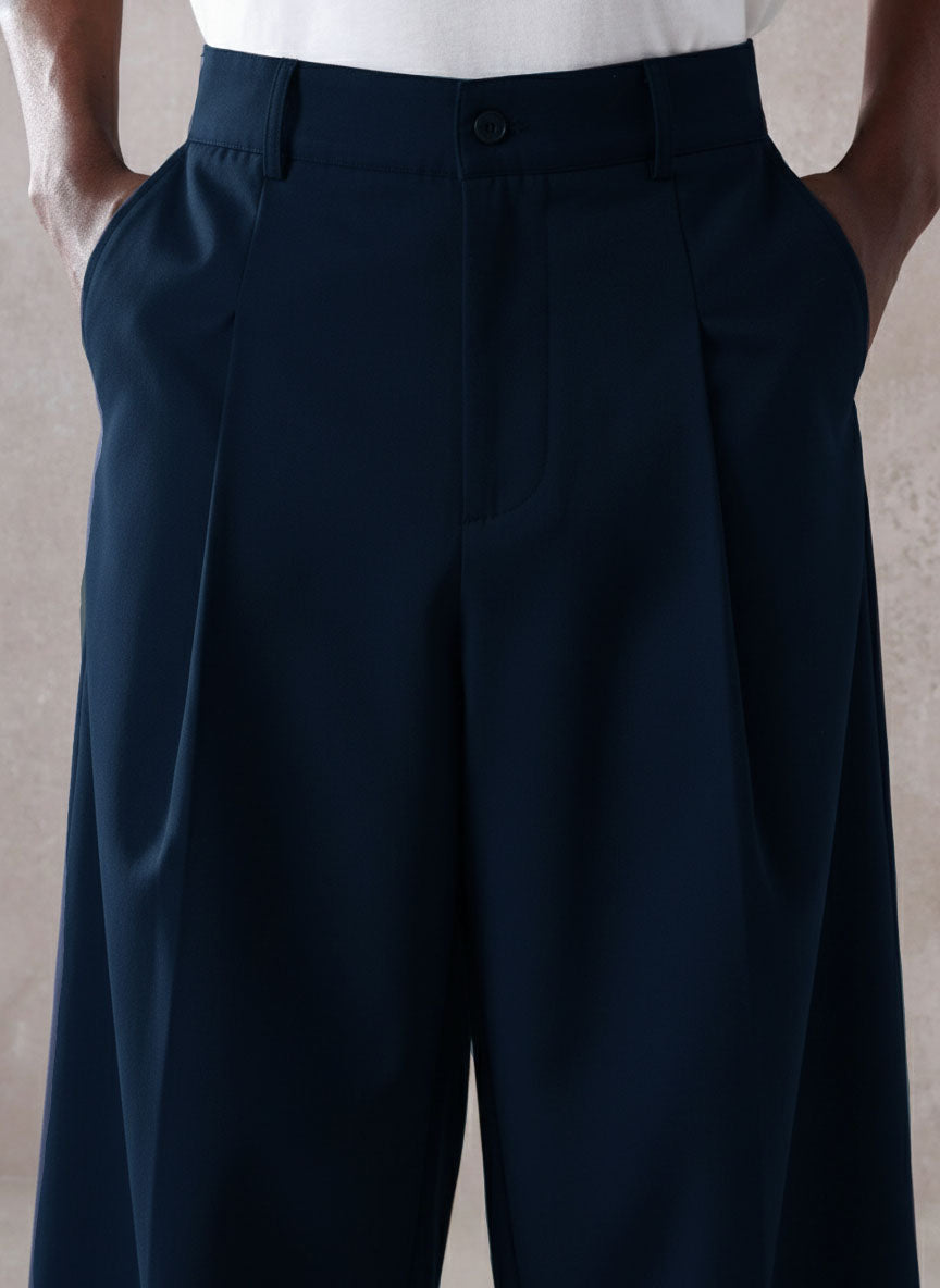 RIWYN Pleated Minimal Wide Leg Trousers