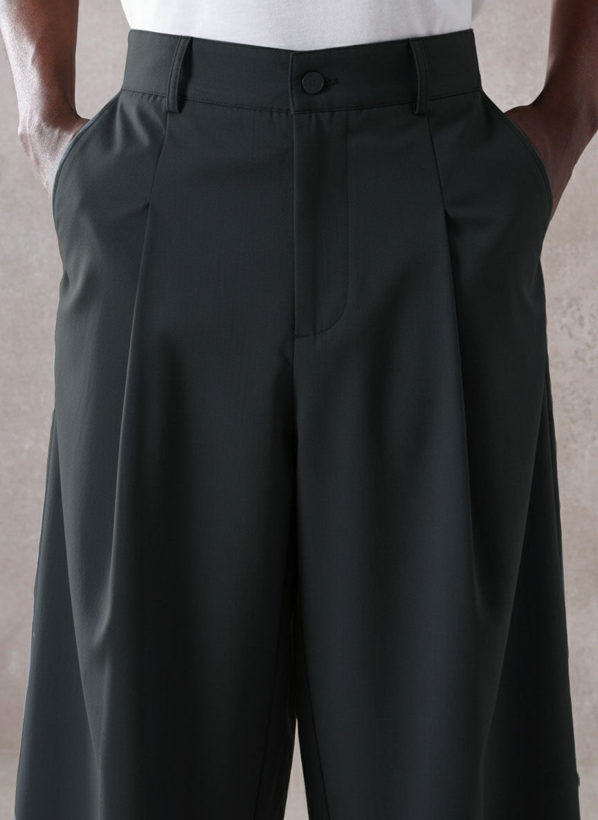 RIWYN Pleated Minimal Wide Leg Trousers