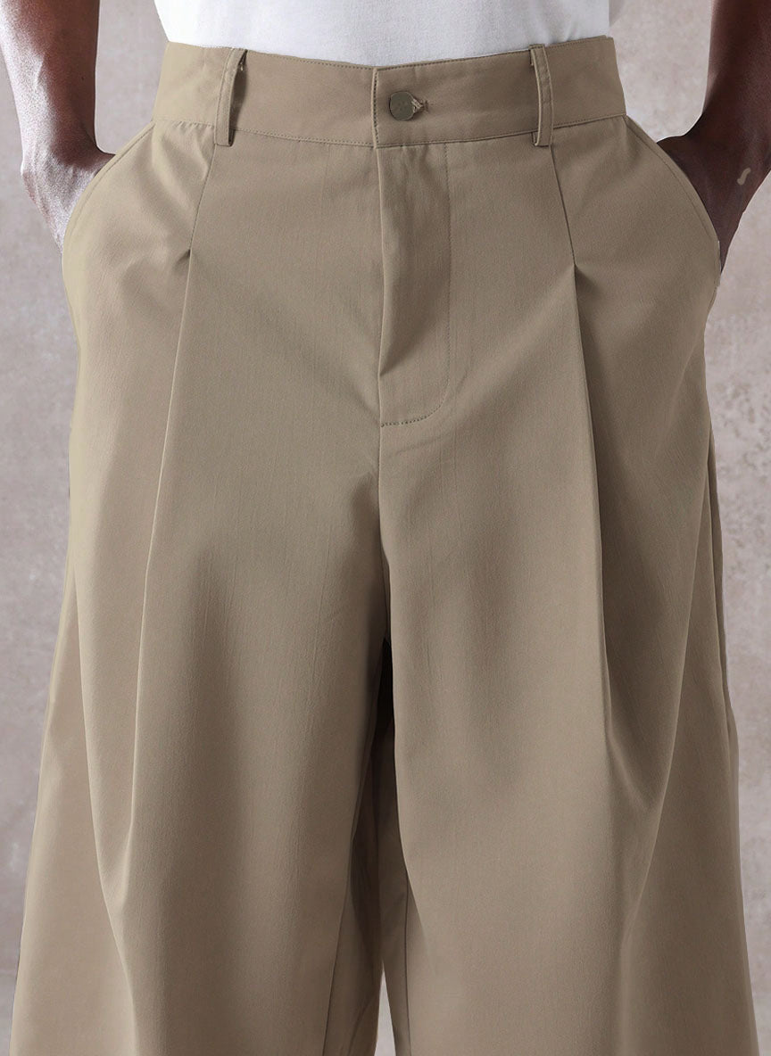 RIWYN Pleated Minimal Wide Leg Trousers