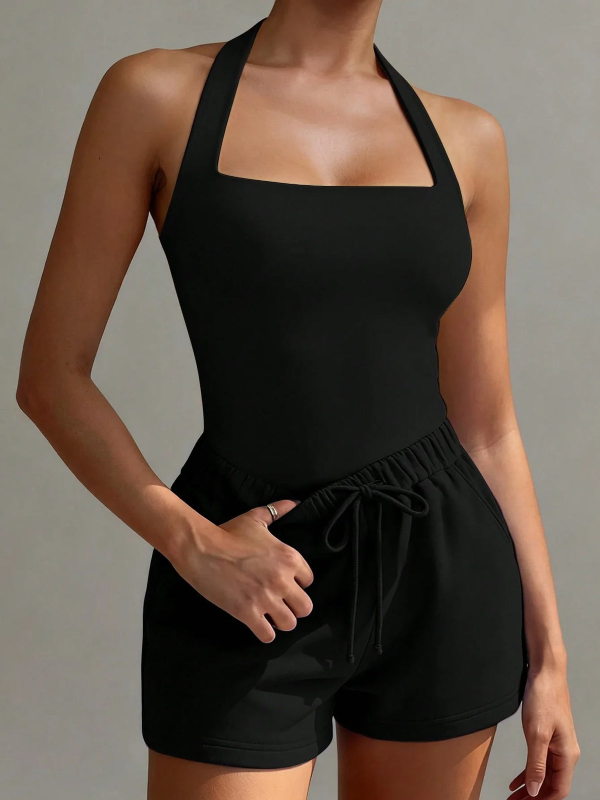 RǏWYÑ | Minimalist Halter Tank Top