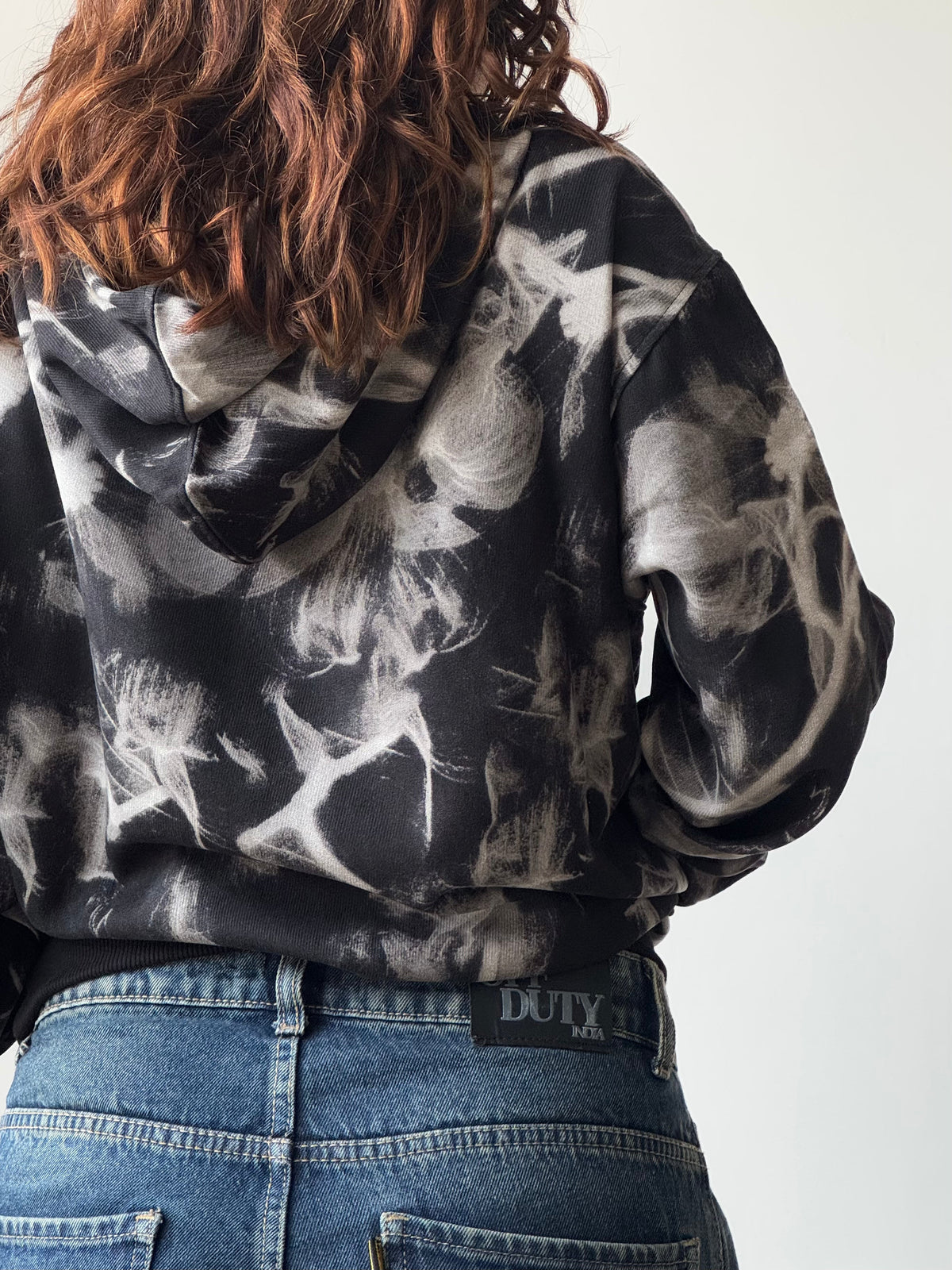 RǏWYÑ | Abstract Smoke Print Oversize Hoodie