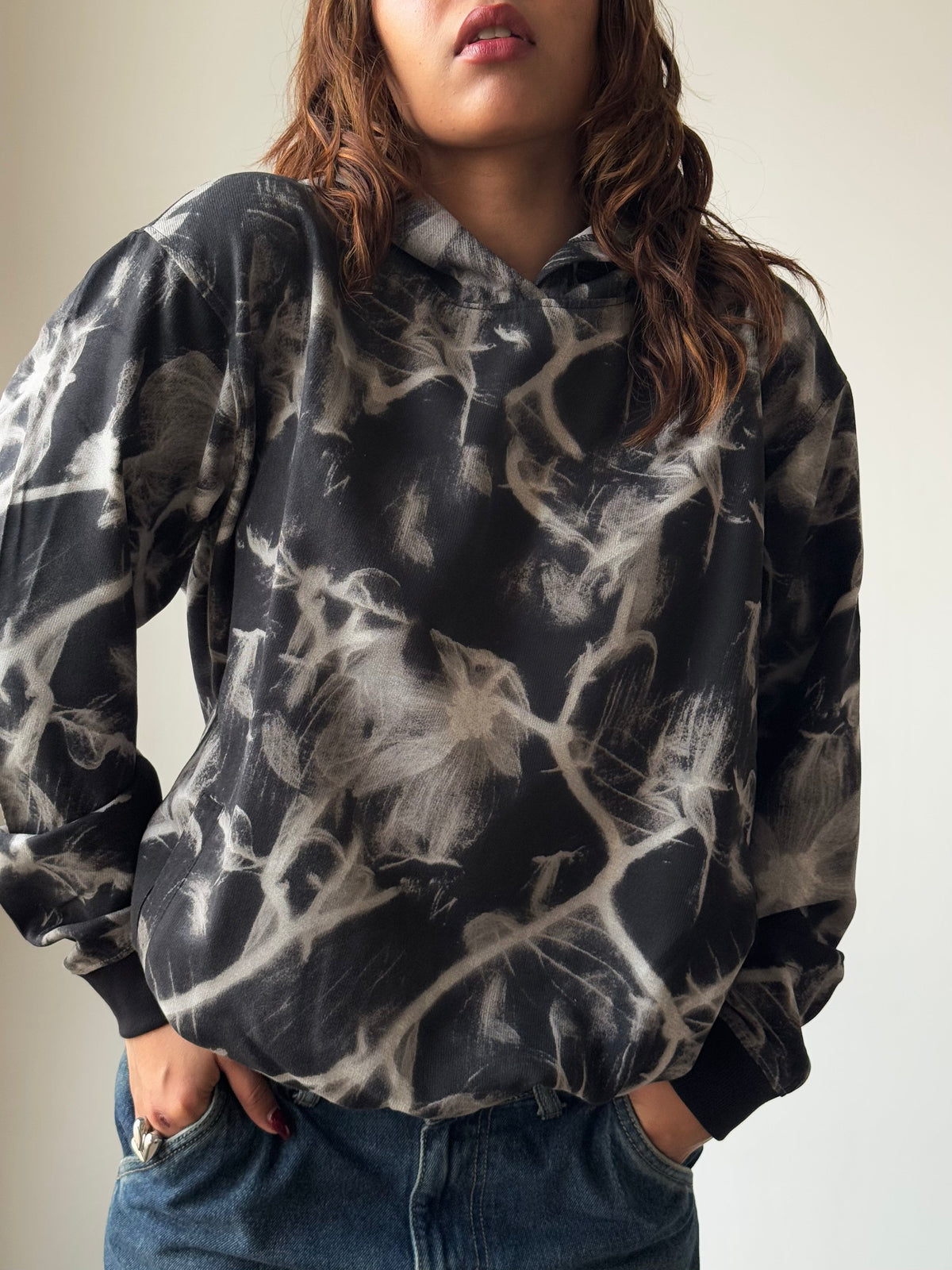 RǏWYÑ | Abstract Smoke Print Oversize Hoodie