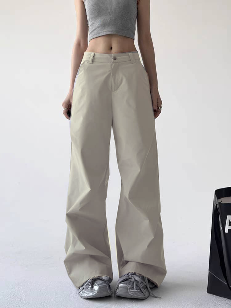 RǏWYÑ | Layered Pleat Tech Pants