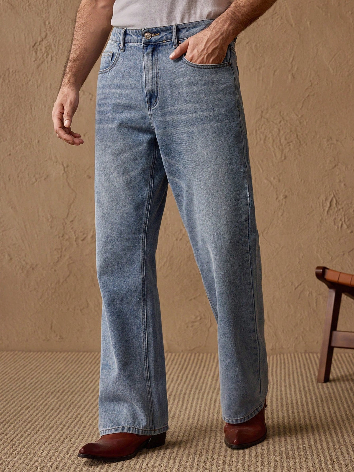 RIWYN Grounded Blue Light Wash Bootcut Jeans