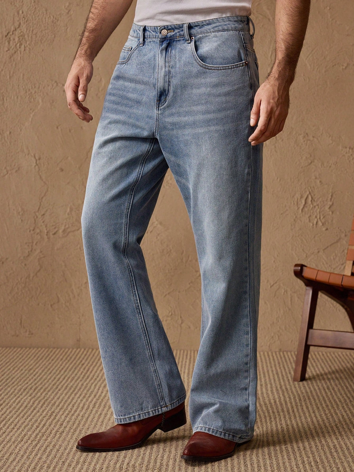 RIWYN Grounded Blue Light Wash Bootcut Jeans