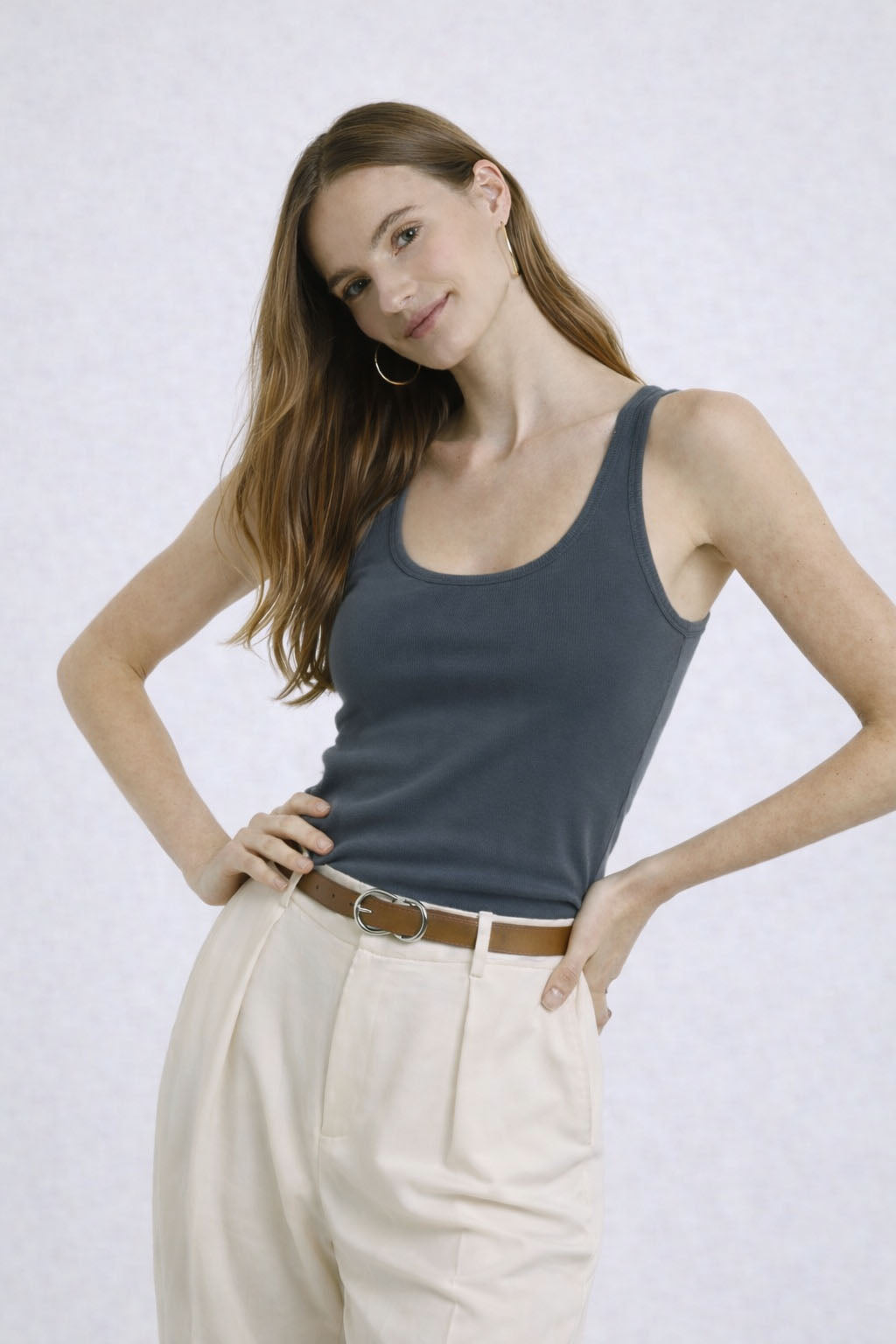 RǏWYÑ | Basic Padded Sleeveless Top