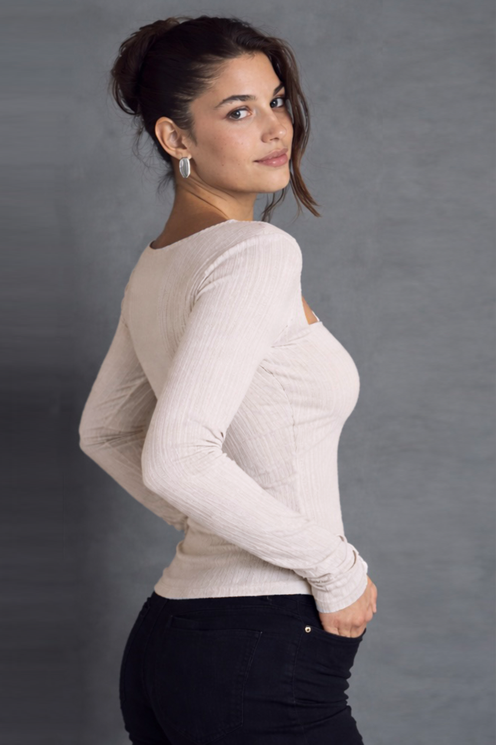 RǏWYÑ | Knit Frame Full Sleeve Top