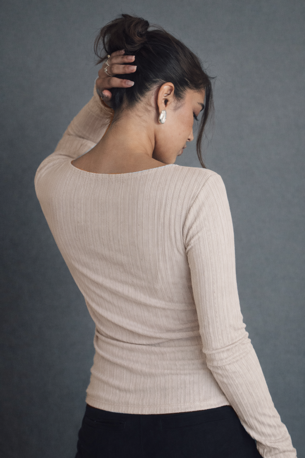 RǏWYÑ | Knit Frame Full Sleeve Top