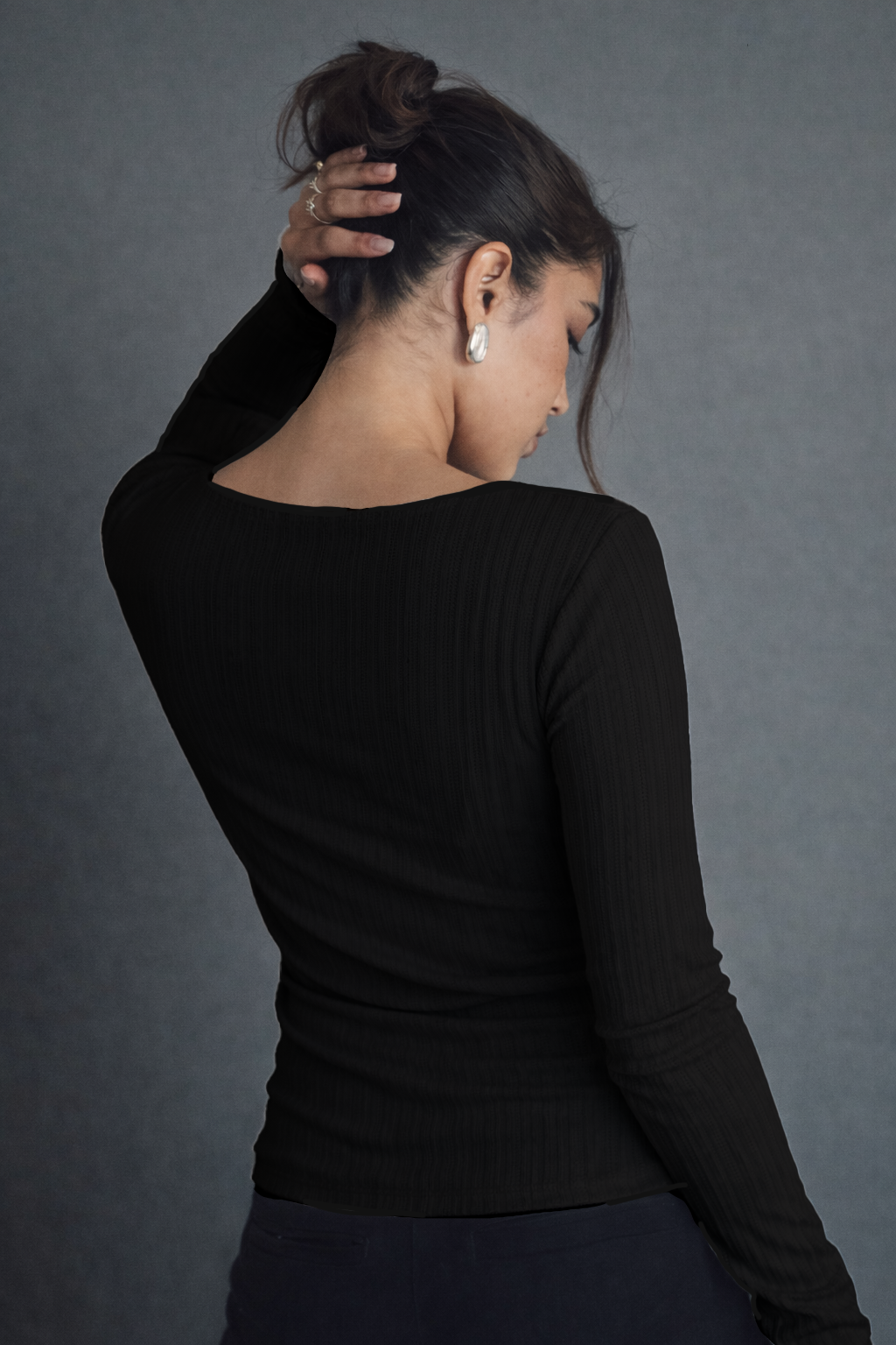 RǏWYÑ | Knit Frame Full Sleeve Top