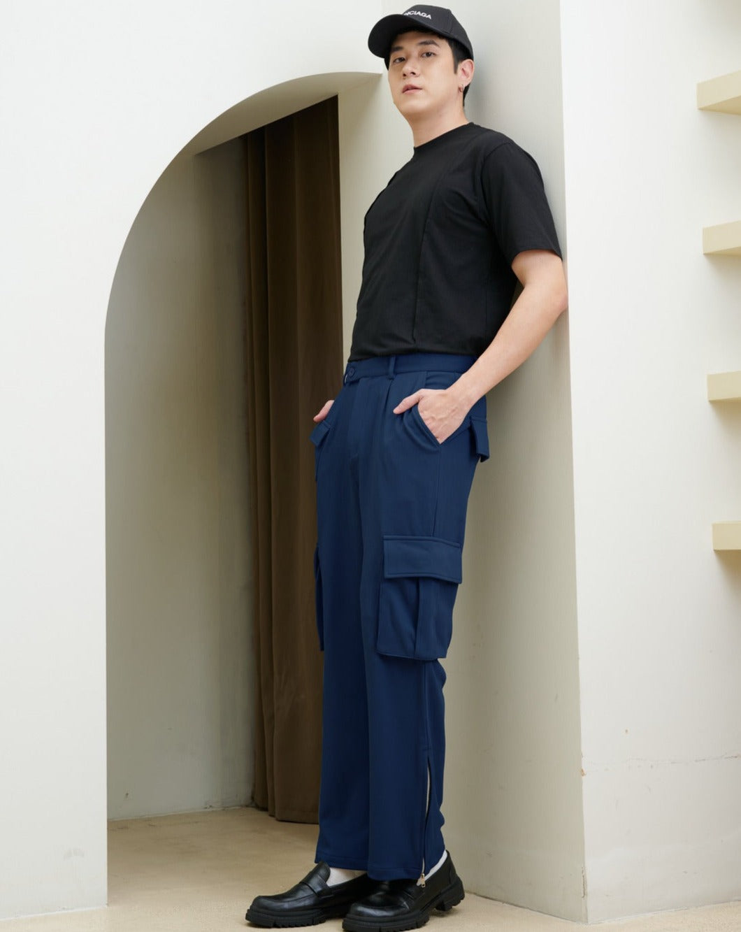 RIWYN K-Trend Multi Pockets Zippered Cargo Pantss
