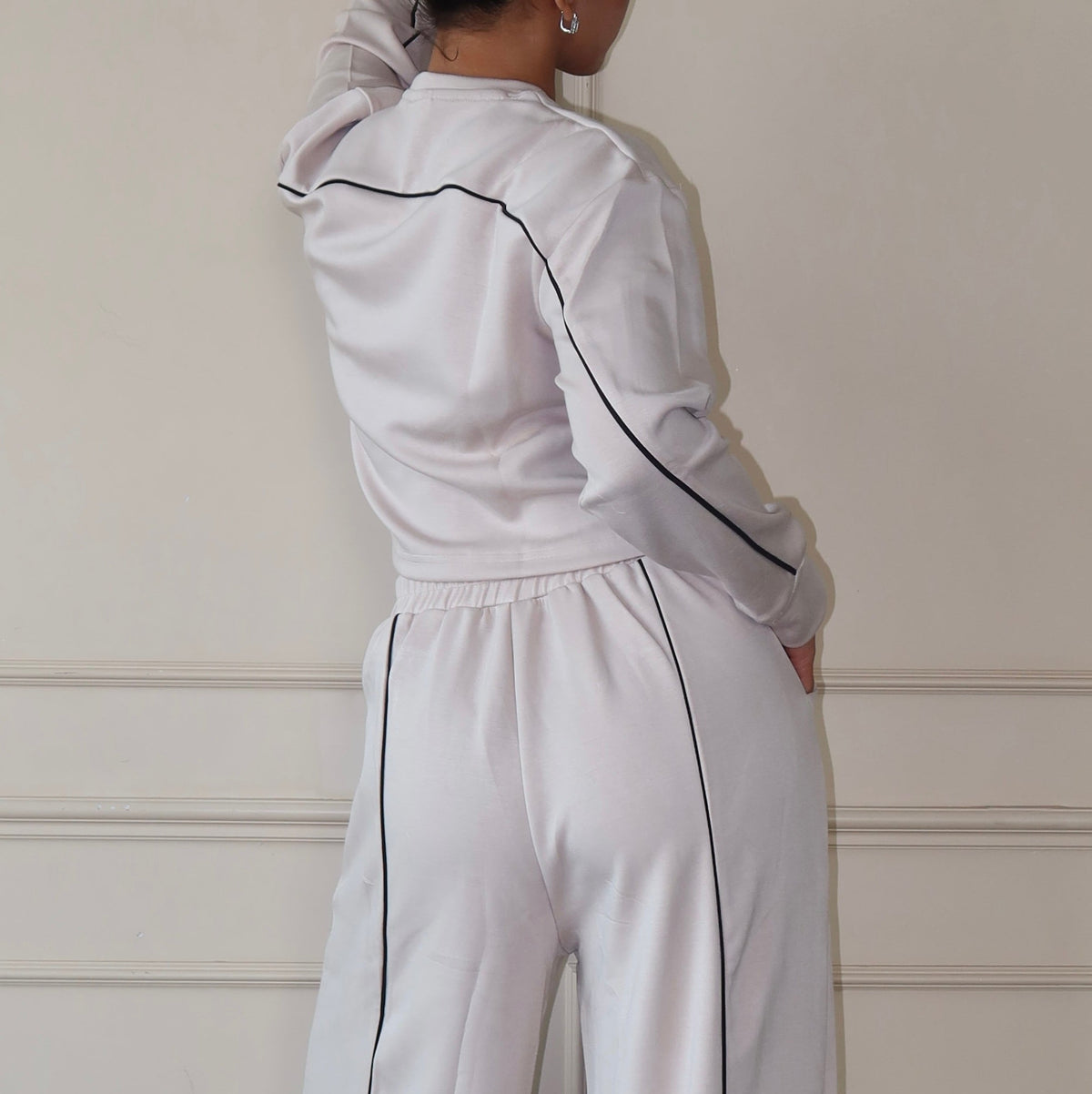 RǏWYÑ | Cloud Contrast Full Sleeve Top