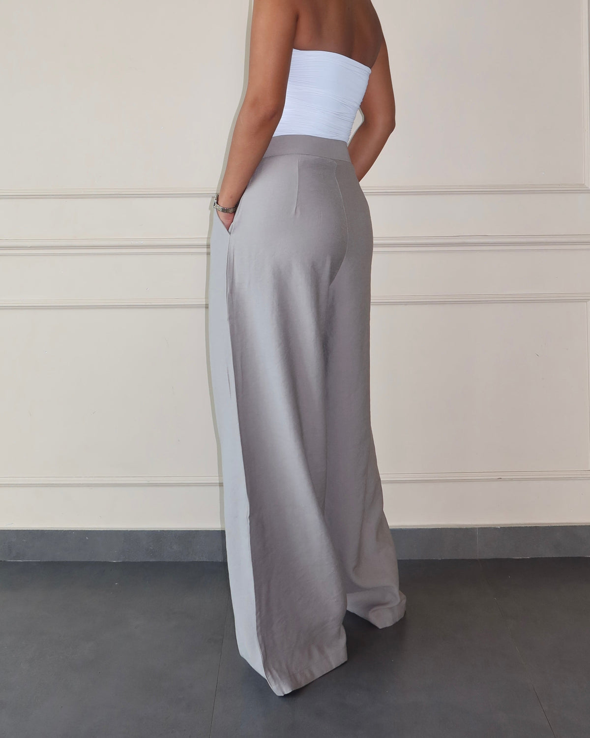 RǏWYÑ | Defined Pleats Wide Leg Pants