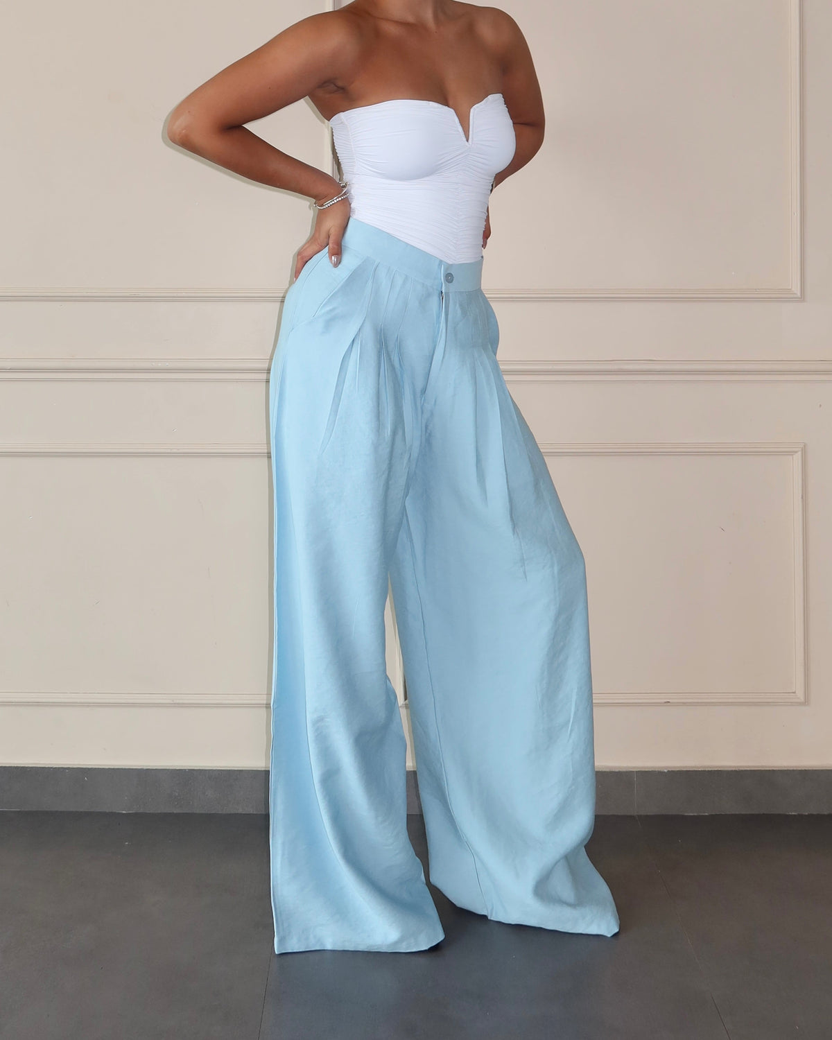 RǏWYÑ | Defined Pleats Wide Leg Pants