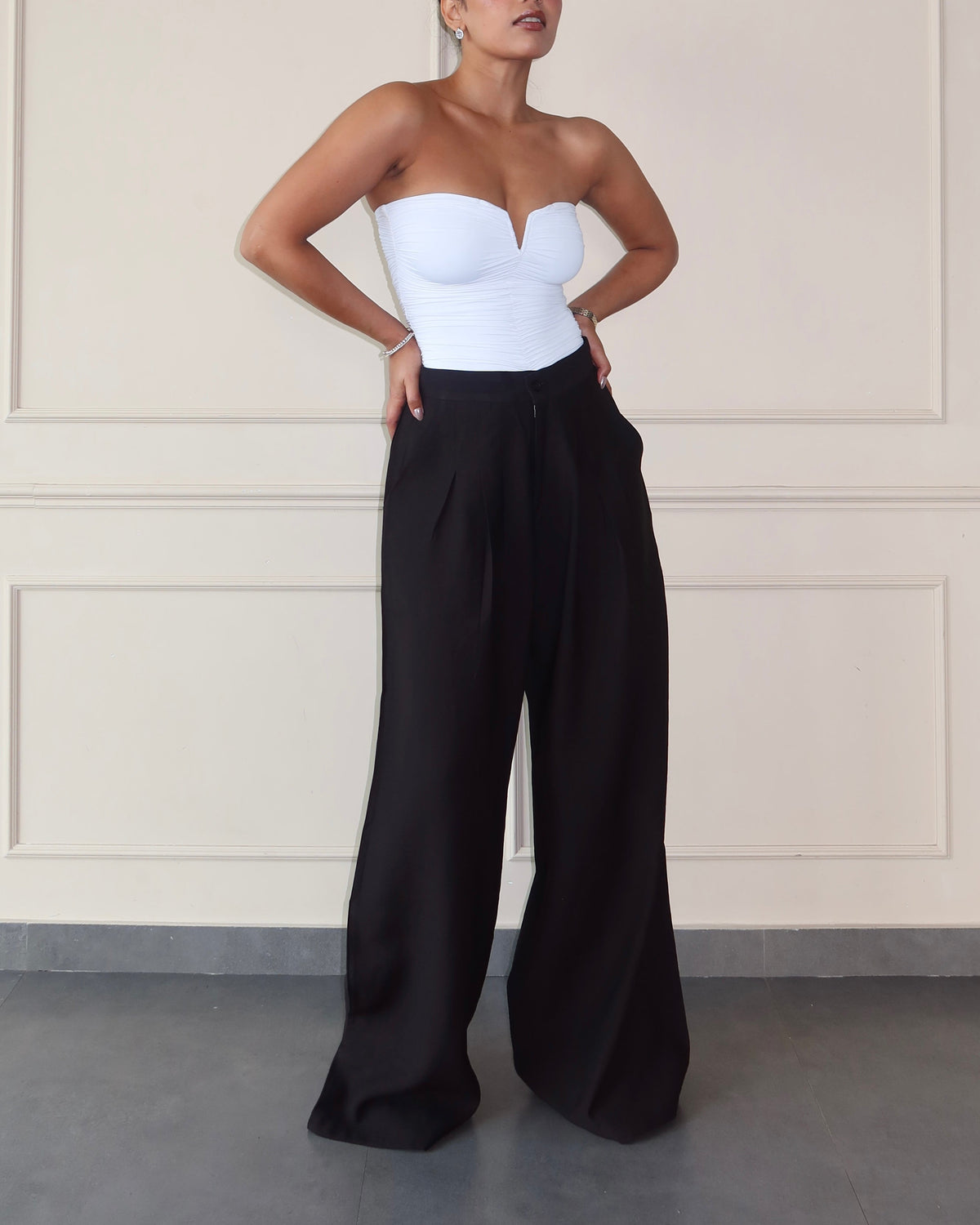 RǏWYÑ | Defined Pleats Wide Leg Pants