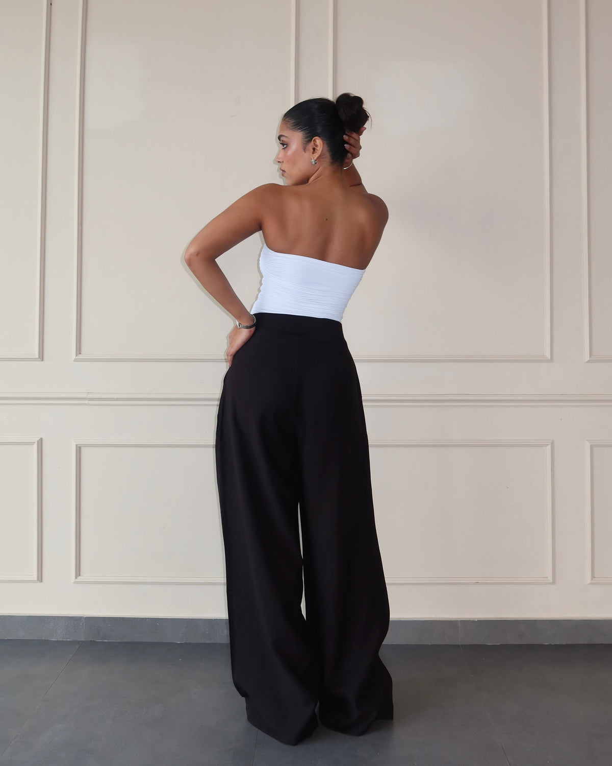 RǏWYÑ | Defined Pleats Wide Leg Pants